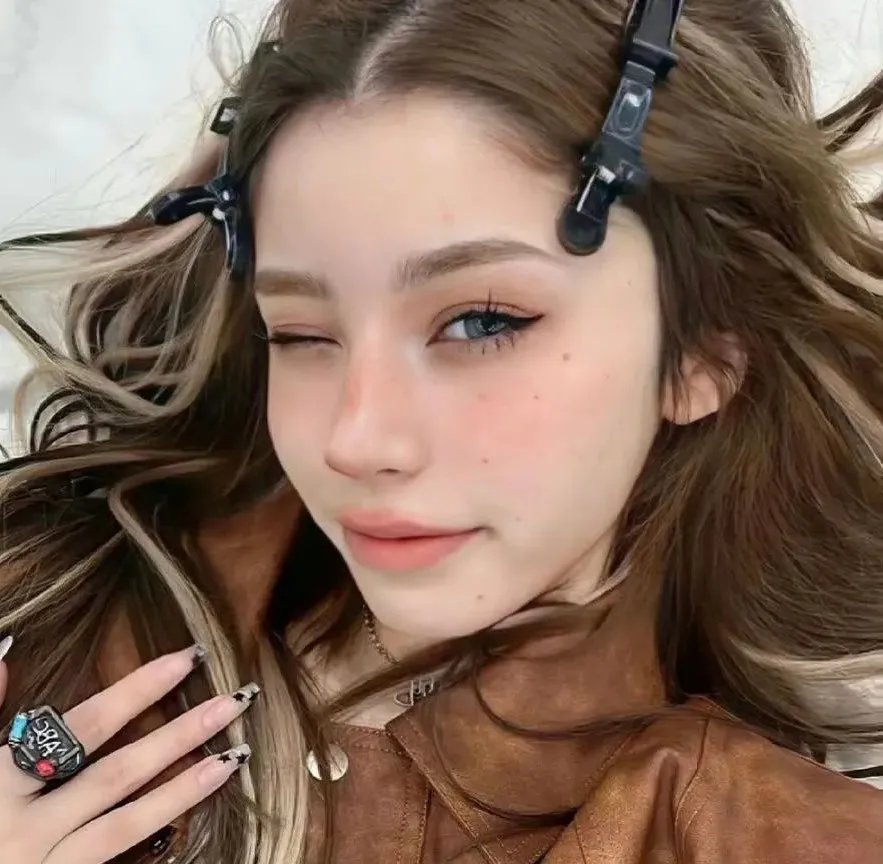 八零替嫁娇妻要亲亲续命